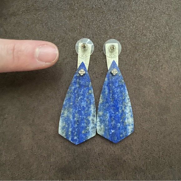 Kendra Scott Earrings Blue - Picture 2 of 2